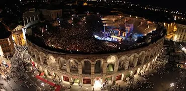 Entdecken Sie die Opernfestspiele in der Arena di Verona