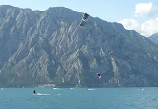 Kitesurf und Kiteschule am Gardasee